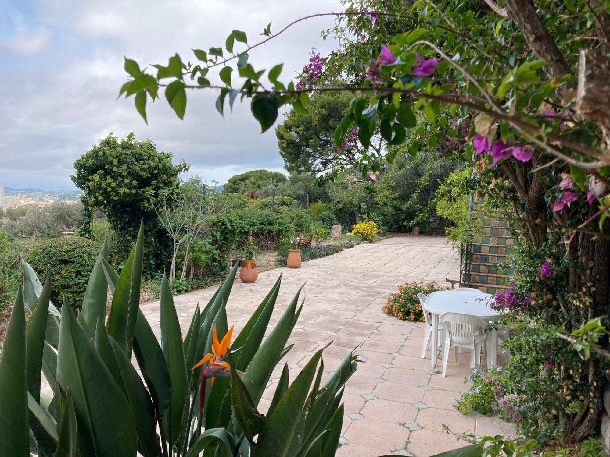Mas Sainte Marie Apartment Toulon Luaran gambar
